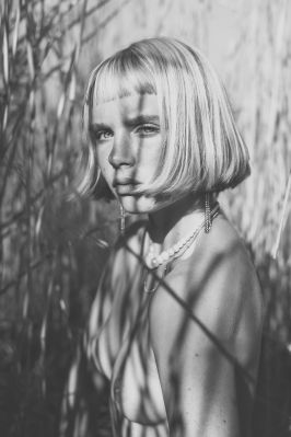 Nude  Fotografie von Fotograf Corado Stock ★12 | STRKNG