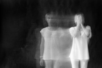 Two in one / Schwarz-weiss  Fotografie von Fotografin Olga | STRKNG