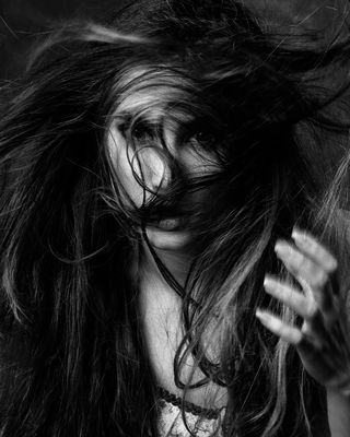 Mari / Portrait  Fotografie von Fotograf Mehdi Mokhtari ★15 | STRKNG