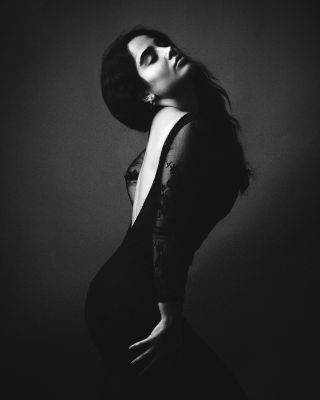 Nafas / Portrait  photography by Photographer Mehdi Mokhtari ★15 | STRKNG