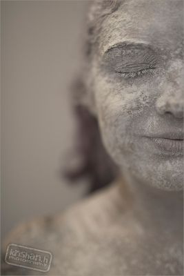 the smile (in wheat) / Portrait  photography by Photographer krishan.h | STRKNG