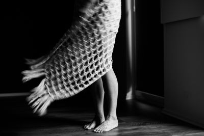 I am the wind / Schwarz-weiss  Fotografie von Fotografin Carola Bührmann ★9 | STRKNG