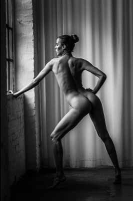 ..Denisa.. / Nude  Fotografie von Fotograf Roland Wingenroth ★15 | STRKNG