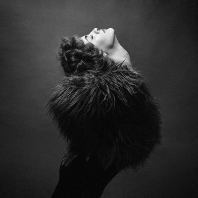 Shayesteh / Portrait  Fotografie von Fotograf Hamidreza Sheikhmorteza ★16 | STRKNG