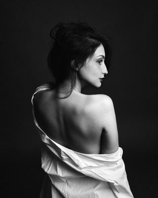 Grace in Shadows / Portrait  photography by Photographer Hamidreza Sheikhmorteza ★16 | STRKNG