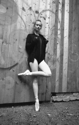 Sensual Ballet / Konzeptionell  Fotografie von Fotograf Matthias Petz (mp_kunst) | STRKNG