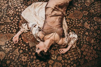 Every night, I die for you. / Fine Art  photography by Model Frida Nacktigall ★5 | STRKNG