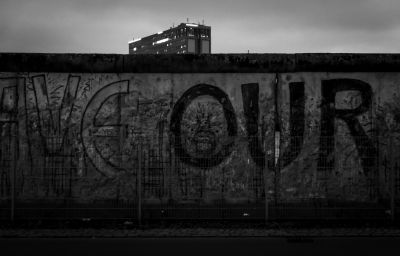 Berlin Wall / Stadtlandschaften  Fotografie von Fotograf Mirko Karsch ★2 | STRKNG