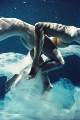 Belarusian Mermaids / Nude  photography by Photographer Pavel Dzemidovich ★7 | STRKNG