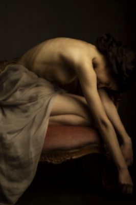 Сalmness / Nude  Fotografie von Fotografin Amira Mukhina ★2 | STRKNG