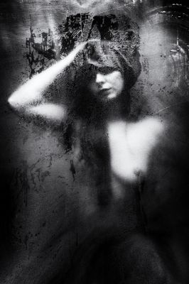 Pauline / Conceptual  photography by Photographer Martial Rossignol ★8 | STRKNG