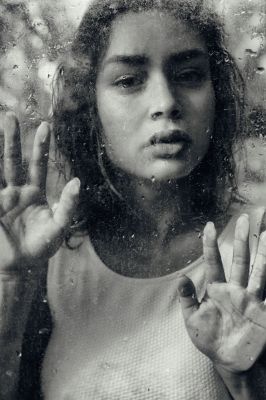 Glass. / Portrait  photography by Photographer Belanglosigkeit ★4 | STRKNG