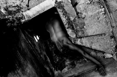 Existenicial  exodus / Fine Art  Fotografie von Fotografin Sofia Dalamagka | STRKNG