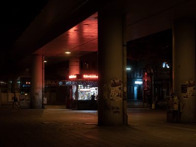 Vienna, Austria at night / Street  Fotografie von Fotograf Andrii Fesenko | STRKNG