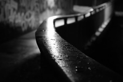 railing / Schwarz-weiss  Fotografie von Fotograf Kai ★1 | STRKNG