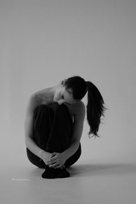 solitaire / Portrait  photography by Photographer Kai ★1 | STRKNG