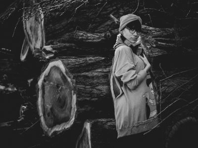 Betty / Portrait  photography by Photographer Peggy Kämmerer | STRKNG