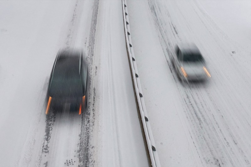 Cars In Opposition - &copy; Matthias Lüscher | Street