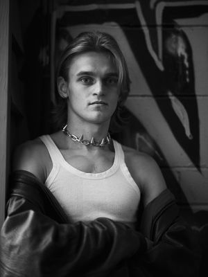 Alex / 2024-10-02 Alex / Portrait photography by Photographer John Harrop ★1 | STRKNG