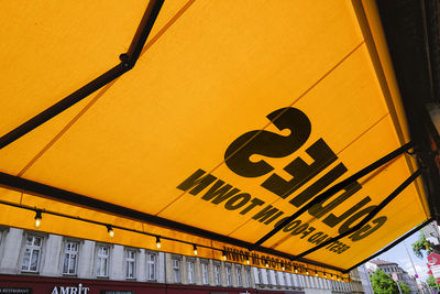 GOLDIES / Street  photography by Photographer Heiko Westphalen ★3 | STRKNG