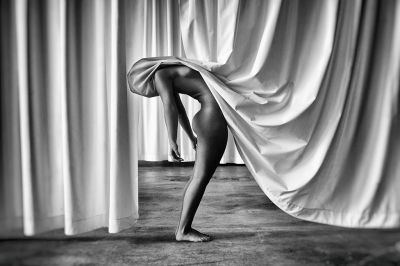 divide and devour. / Nude  Fotografie von Model light_between_us ★1 | STRKNG