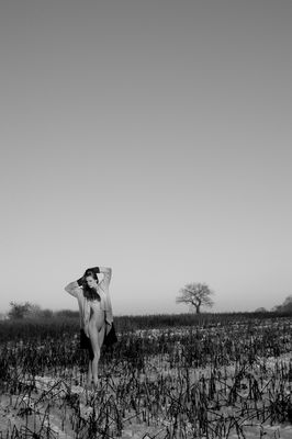 ver-enden / Fine Art  Fotografie von Model Carla Gesikiewicz ★13 | STRKNG