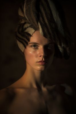 Egyptian Girl / Portrait  photography by Model Carla Gesikiewicz ★8 | STRKNG