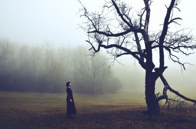 can you see me without eyes? - Selbstportrait III / Konzeptionell  Fotografie von Model Cassandra Klee ★2 | STRKNG