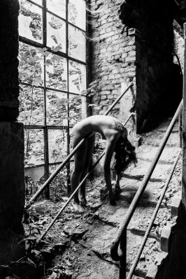 ohne Titel / Nude  photography by Model Cora Cassandra Klee ★2 | STRKNG