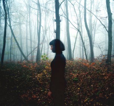 I never wanted you to see the darkest part of me - Selbstportrait II / Konzeptionell  Fotografie von Model Cassi Klee ★2 | STRKNG