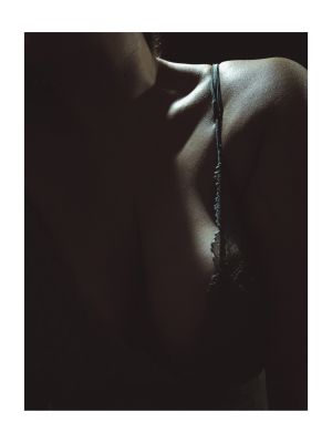Figure &amp; Light Study (2024) / Fashion / Beauty  photography by Photographer Faron Gidge ★1 | STRKNG
