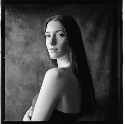 Anna / Portrait  photography by Photographer Andrea Calamai | STRKNG