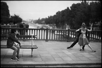 Paris, 2018 / Street  photography by Photographer Nathanaël Fournier ★1 | STRKNG