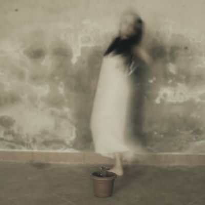 META / Conceptual  photography by Photographer Manuela Donato | STRKNG