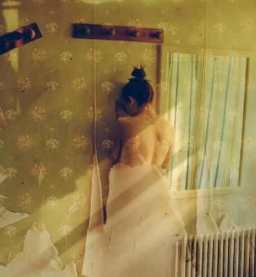 Poetry of a disarray / Portrait  photography by Photographer Sophie Germano ★3 | STRKNG