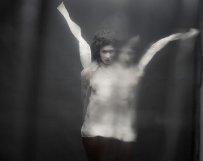 echo echo. / Schwarz-weiss  Fotografie von Fotograf Michael Everett ★8 | STRKNG