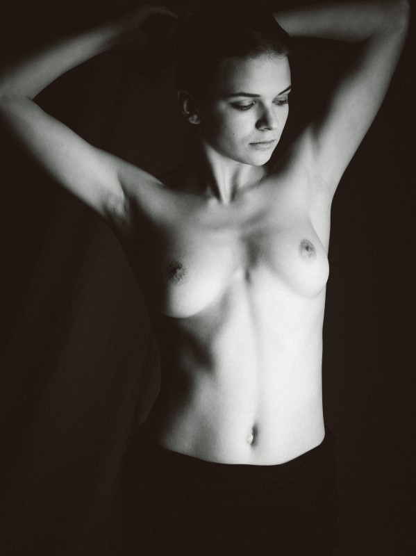 Mell#17_00307|11|07 - &copy; Raimund Verspohl | Nude