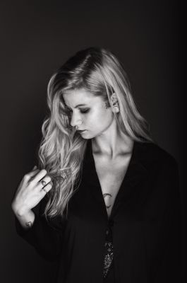 Schwarz-weiss  Fotografie von Fotograf Modelz_secret | STRKNG