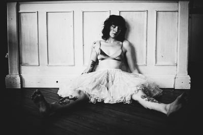 Sarah / Black and White  photography by Photographer Cristian Trippel ★19 | STRKNG