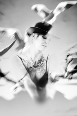 Freedom of mind / Schwarz-weiss  Fotografie von Fotograf Rene Olejnik ★2 | STRKNG