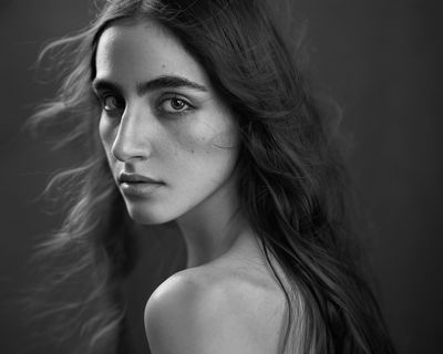 Untitled / Portrait  photography by Photographer Morteza khobzi ★10 | STRKNG