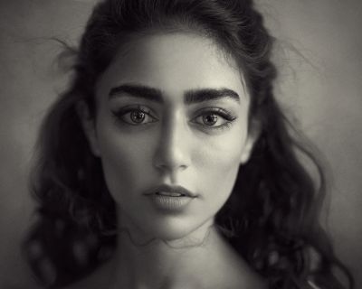 Untitled / Portrait  photography by Photographer Morteza khobzi ★10 | STRKNG