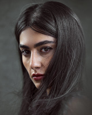 Untitled / Portrait  photography by Photographer Morteza khobzi ★10 | STRKNG