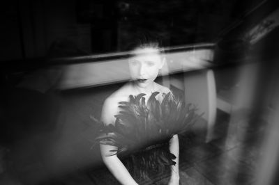 Spiegelung / Portrait  Fotografie von Fotografin Y. G. Foto ★3 | STRKNG