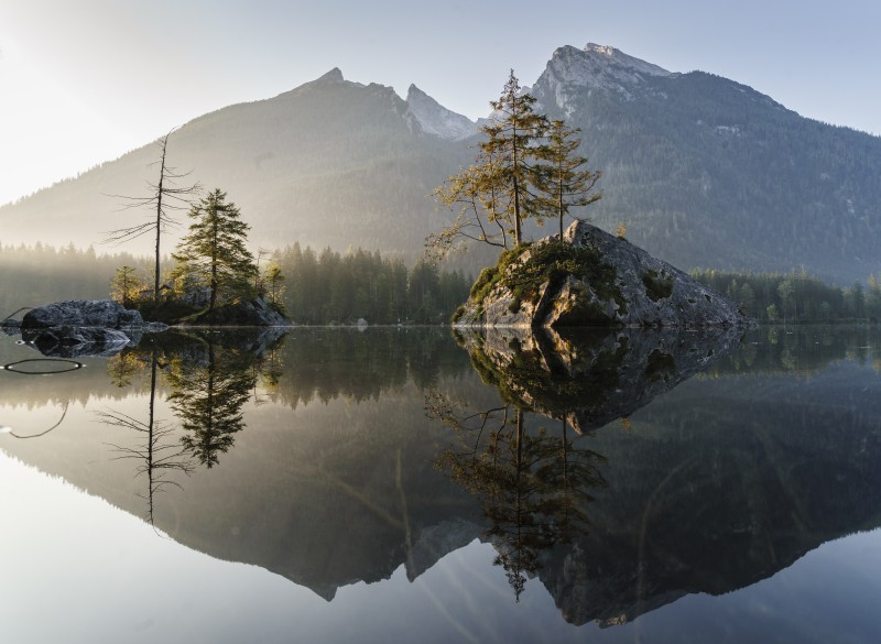 Sonnenaufgang am Hintersee - &copy; Jonathan Trautmann | Landscapes