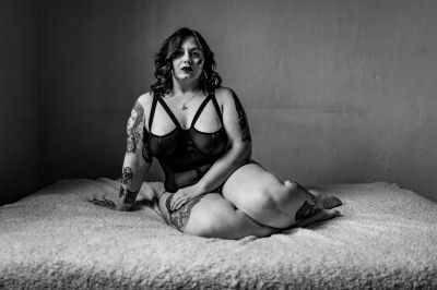 Nina / Portrait  photography by Photographer David Planchenault ★1 | STRKNG