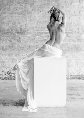 Statue / Portrait  photography by Photographer Thomas Maenz ★5 | STRKNG