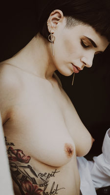 Tattoo / 2022-05-26 Tattoo / Nude Fotografie von Fotograf Swen Muenstermann ★5 | STRKNG