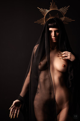 Black Queen / Nude  Fotografie von Fotograf Swen Muenstermann ★3 | STRKNG