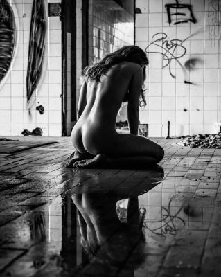Nude  photography by Photographer Ellis ★22 | STRKNG